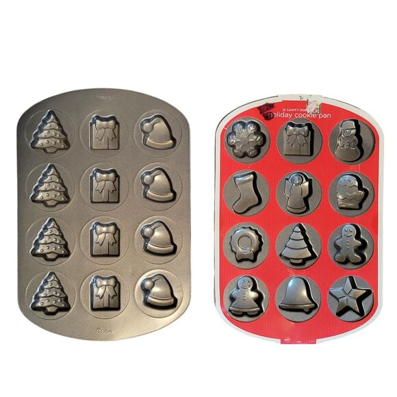 Wilton 12-Cavity Nonstick Christmas Holiday Cookie Pan Set of 2 - Picture 1 of 6